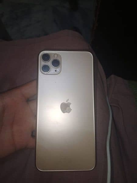 iPhone 11 pro max 64gb golden color non pta 2