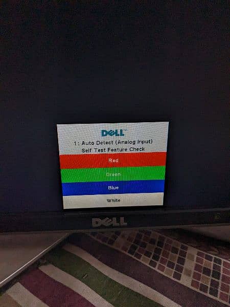Dell 17" Flat Lcd for office and CCtv 0