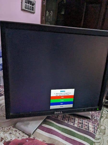 Dell 17" Flat Lcd for office and CCtv 3