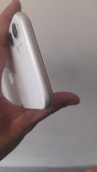 iphone 11 jv non pta white colour 64 gb 0