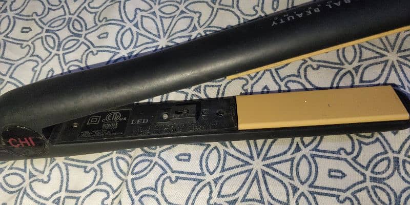 CHI HAIR STRAIGHTENER (USA imported Brand). Highly Expensive Brand 4