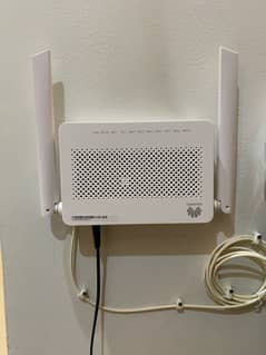 Huawei EchoLife EG8145V5 GPON router