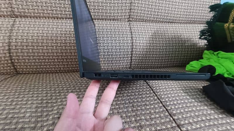 Lenovo Thinkpad T470 i5 6th gen VPro, Personal use, good condition 8