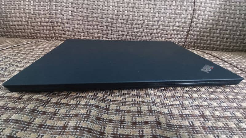 Lenovo Thinkpad T470 i5 6th gen VPro, Personal use, good condition 9