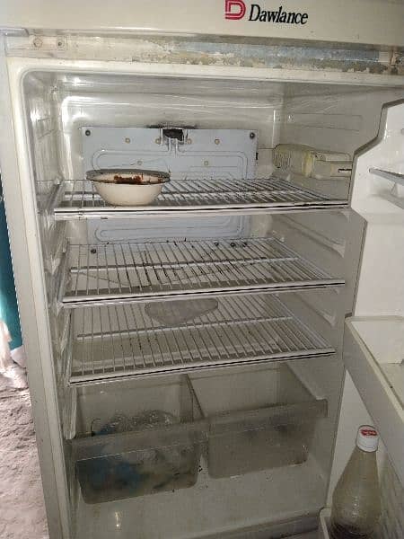 Dawlance refrigerator for sale urgent 1