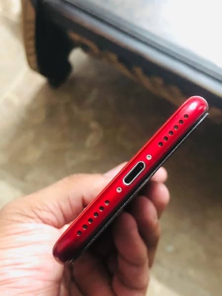 iphone 8 64gb Red Colur 5