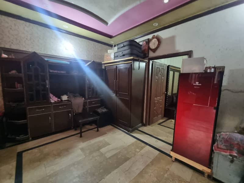 2.5 Marla Corner Double Story House For Sale In Nishtar Colony 12