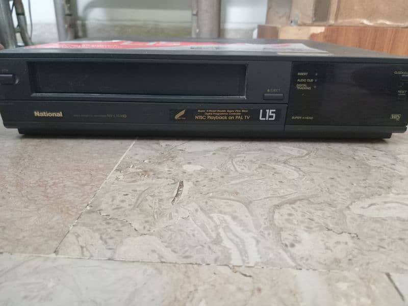 vcr with complete accessories 2