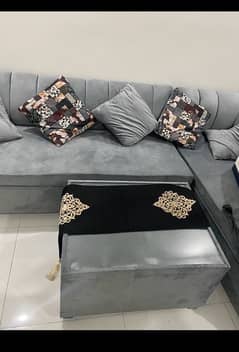 L Shaped Sofa With Table