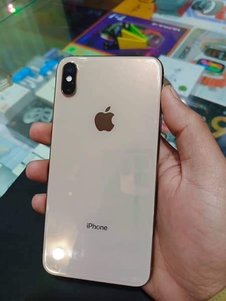 i phone x s Max 256 GB water back 83 battery 10 by 10 0