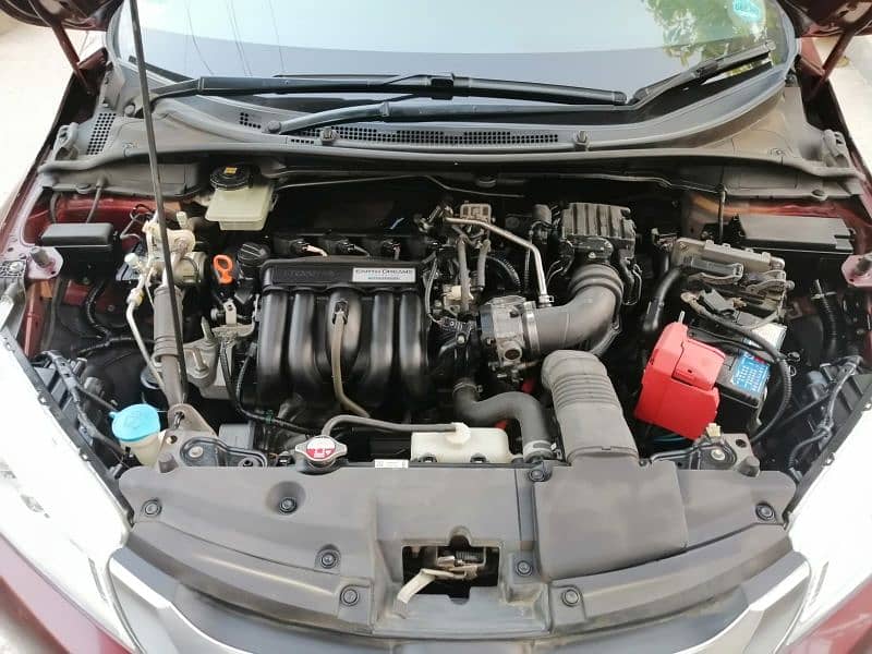 Honda Grace Hybrid 2014 7