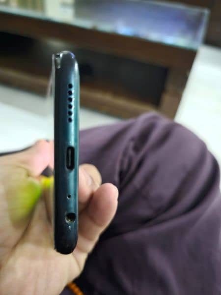 Infinix note 10  10/8 condition 6/128 2