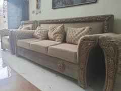 7 seater Sofa set for sale