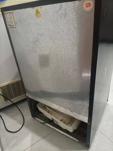 Dawlance Mini Refrigerator with Freezer in New Condition 5
