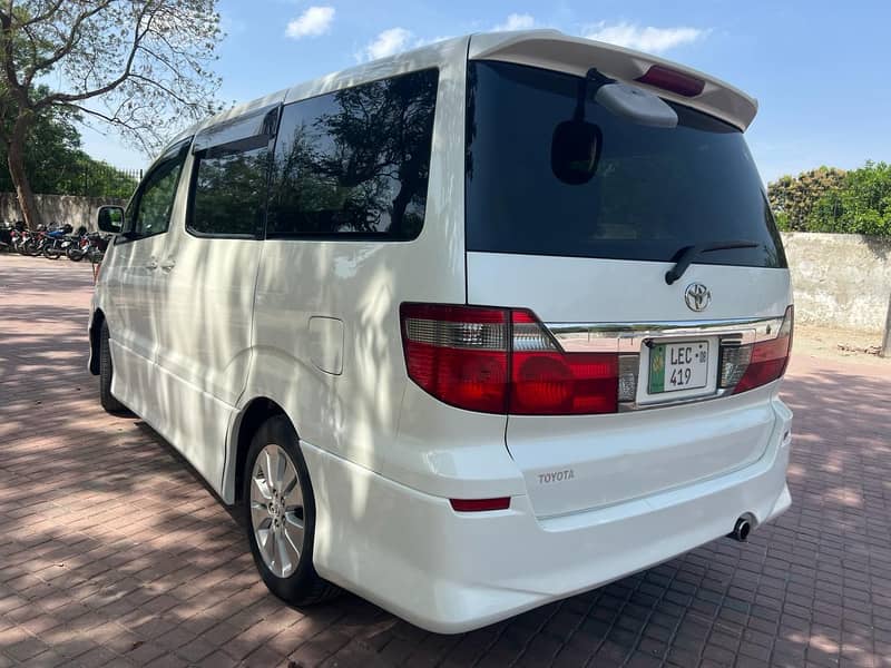 2002 Toyota alphard 8