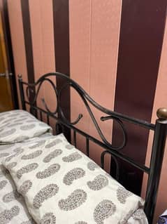 bed set with mattress and dressing table and two side table dewaan