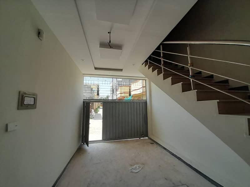 5 Marla House For Sale In Lalazar2 16