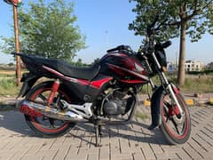 Honda cb150f 2018/19  Urgent Sale 03009454788
