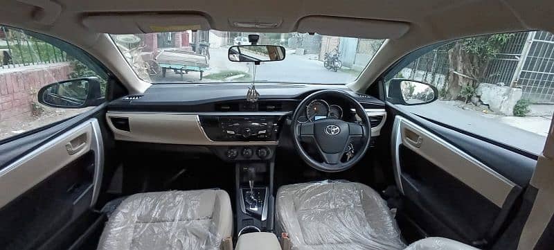 Toyota Corolla GLI 2016 Automatic 5