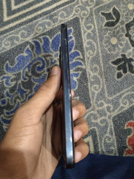 redmi note 12 .  used 4 month only 4