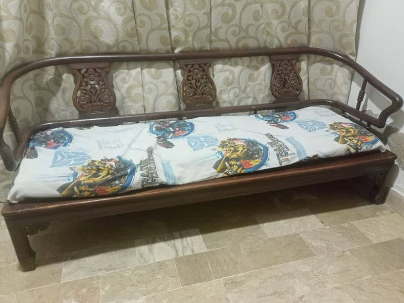 Wooden used 5 seater sofa set 1