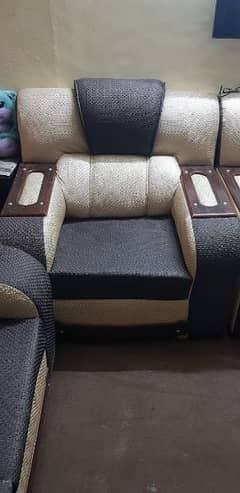 6 seater sofa set sale like new condition 1 year use only urgent sale
