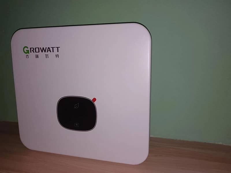 Growatt inverter on grid inverter   is available  or you can pre order 2