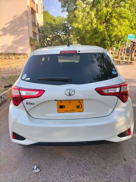 Toyota Vitz 2018 5