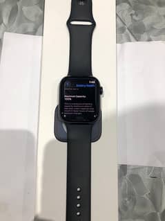 Apple watch series 8 45mm 100% Battery health
