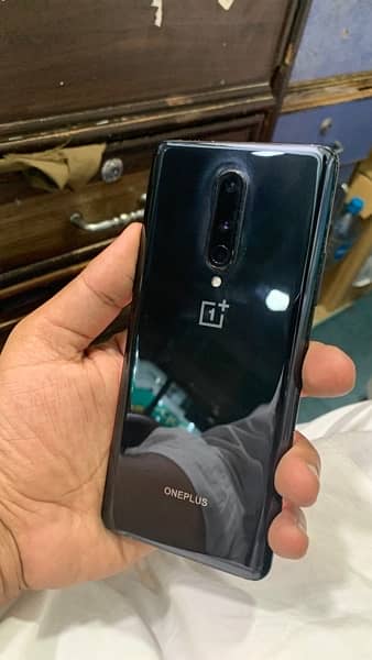 Oneplus 8 8GB 128GB 4months simtime 10/10 0