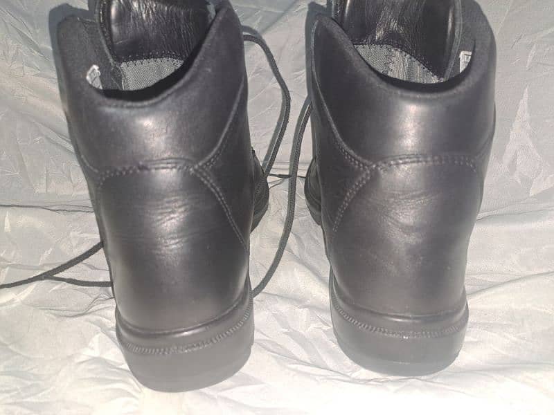 Stylish Haxis Black Leather Boot - Gently Used, Great Condition 5