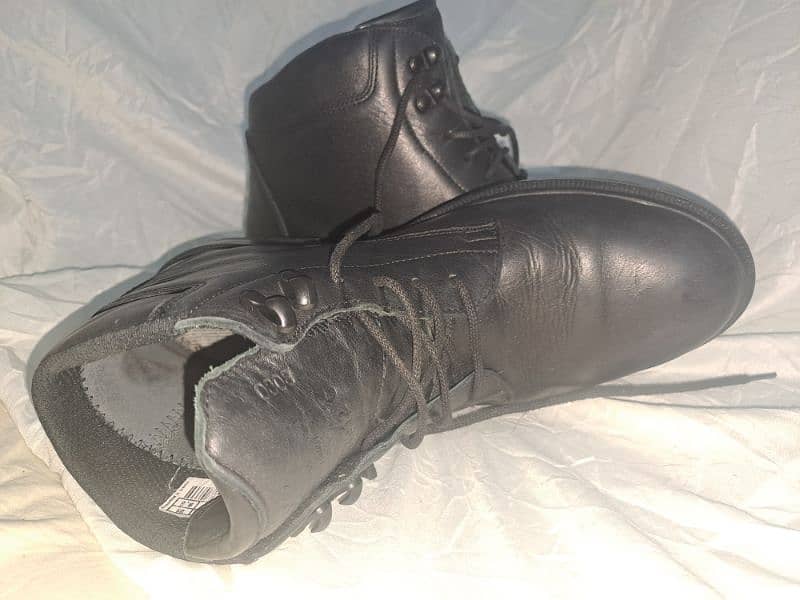 Stylish Haxis Black Leather Boot - Gently Used, Great Condition 8