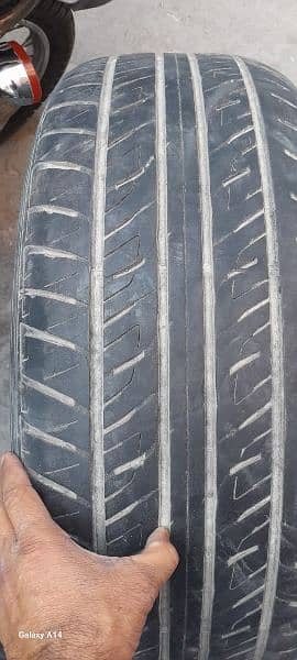 LC 300 TYERS 265/60R18 SIZE 2