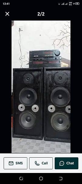 Amplifier and speakers 3