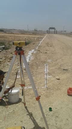 TotalStation With Land Surveyor Party 03193307245