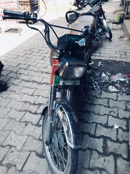 Honda cd 70  bike 10/09 condition 2