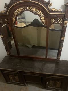 dressing table