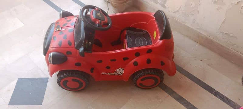 baby car with charger in working condition 1