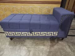 Storage Couch. 5 star Condition. urgent Sale.