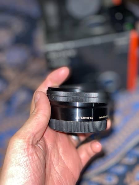 Sony a6500 with 16-50mm Lens and 3 extra batteries 5