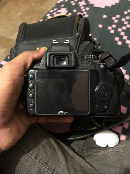 NIKON D3000 CONDITION NEW 3