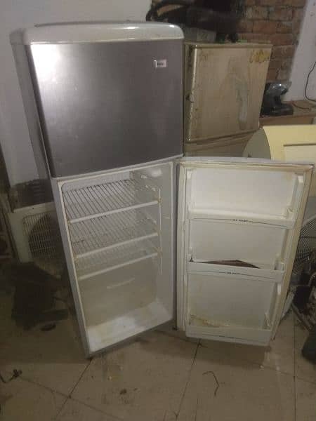 Haier Refrigerator Medium Size Sale 0