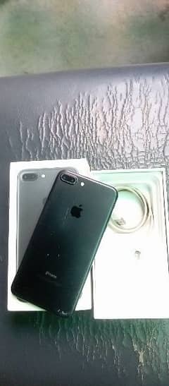iphone 7 plus 32 GB PTA approved with box cable