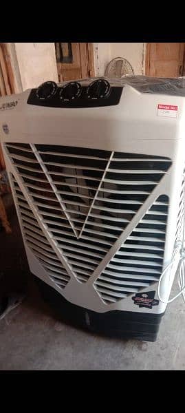 jumbo Air cooler. . . . condition 10/10 0