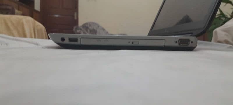 Dell Lattitude E5530 Laptop Minor Hardware Issue 4