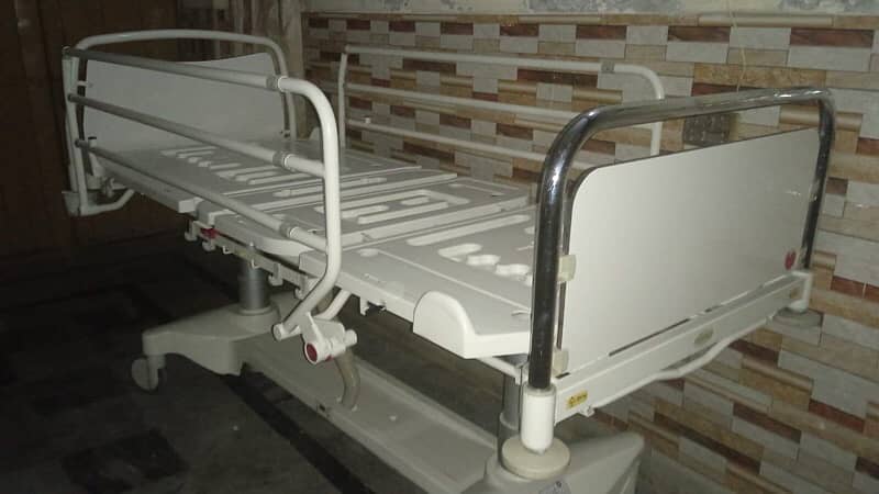 Hospital Patient Bed Electric 1