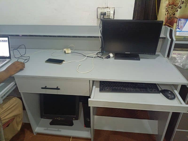 Computer Table for 2 computer 3