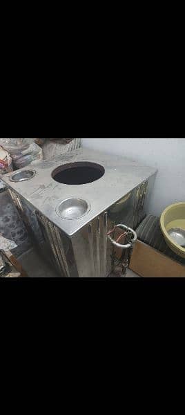 Moveable tandoor, Tandor rooti, Tandoori oven, Cylindrical clay oven. 0