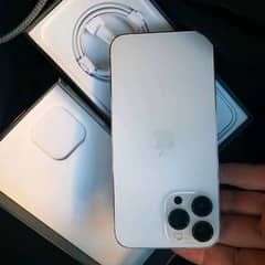 Selling Iphone 15 pro max