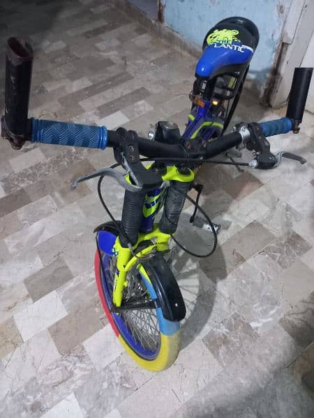 Brand new kids bicycle age 8-12 blue colour cycle for kids 3